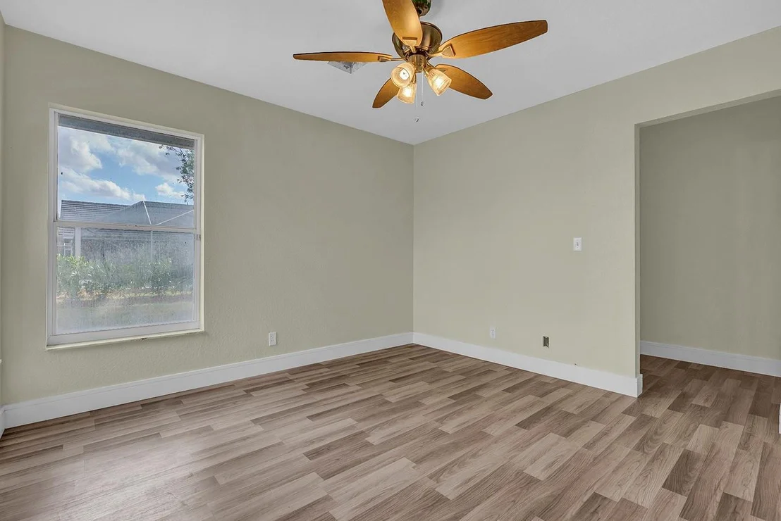 Photo of 1656 Grantham Drive