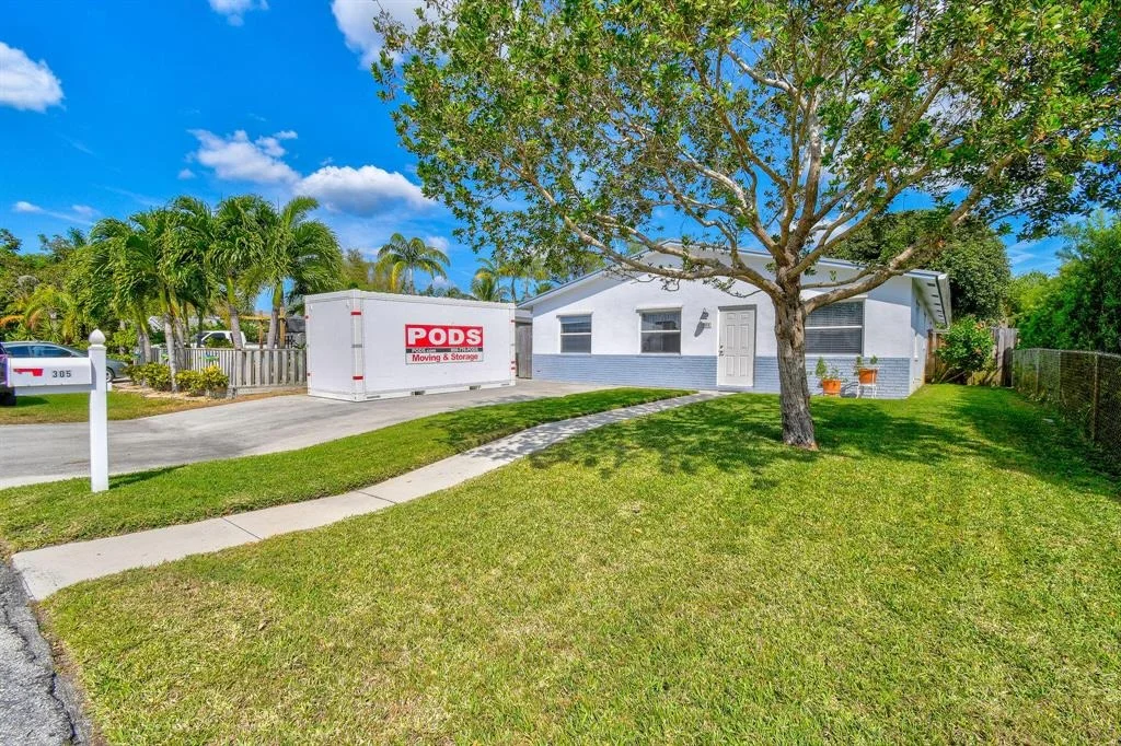 Photo of 305 5th Street
