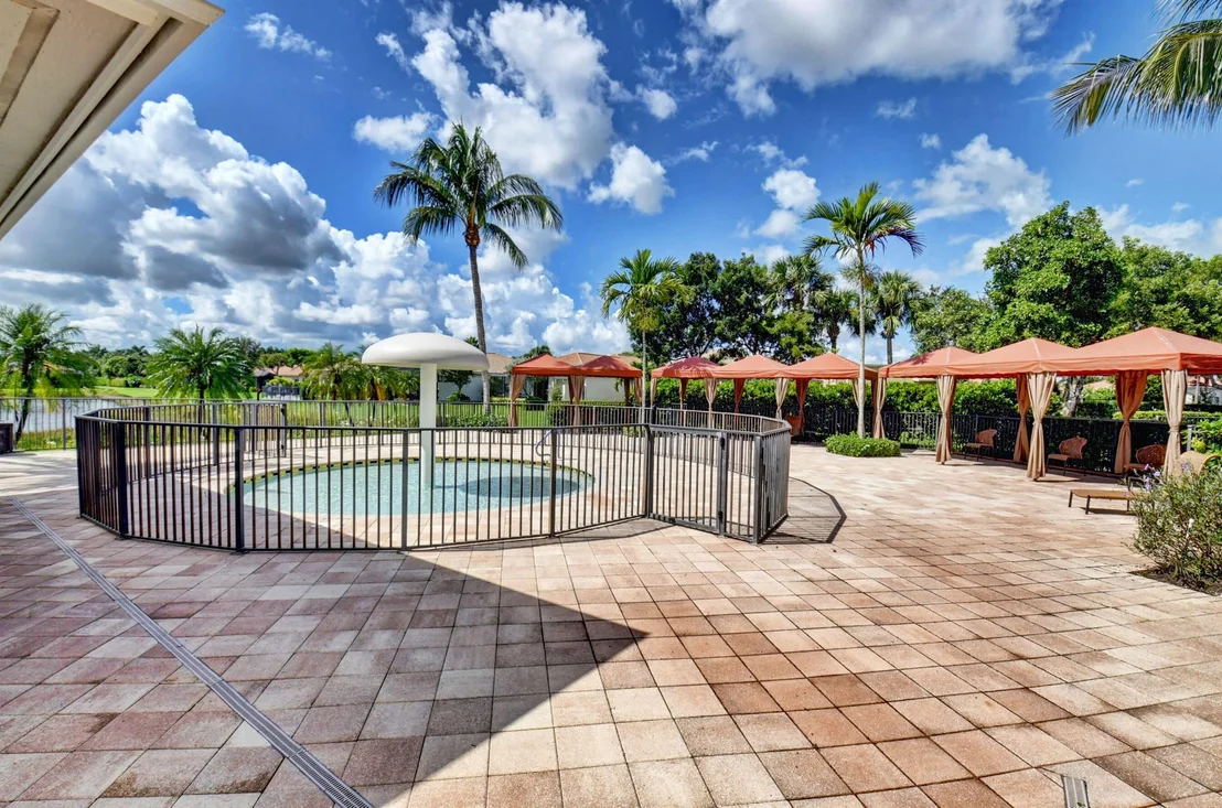 Photo of 9218 Isles Cay Drive