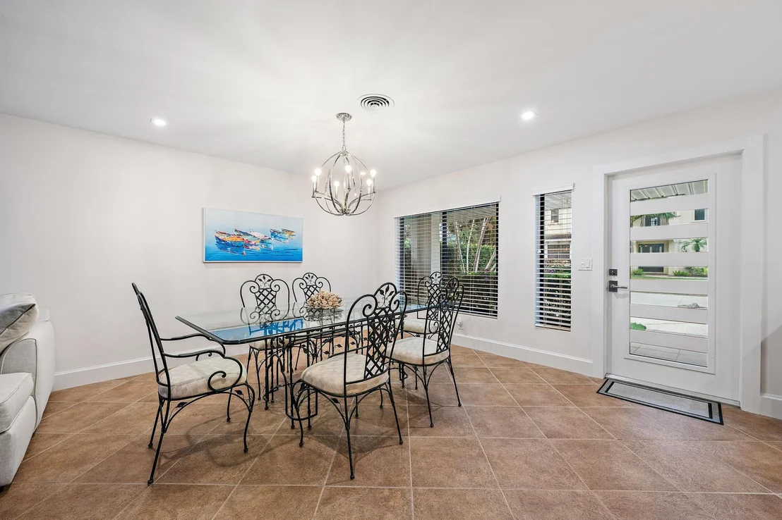 Photo of 1120 Singer Drive