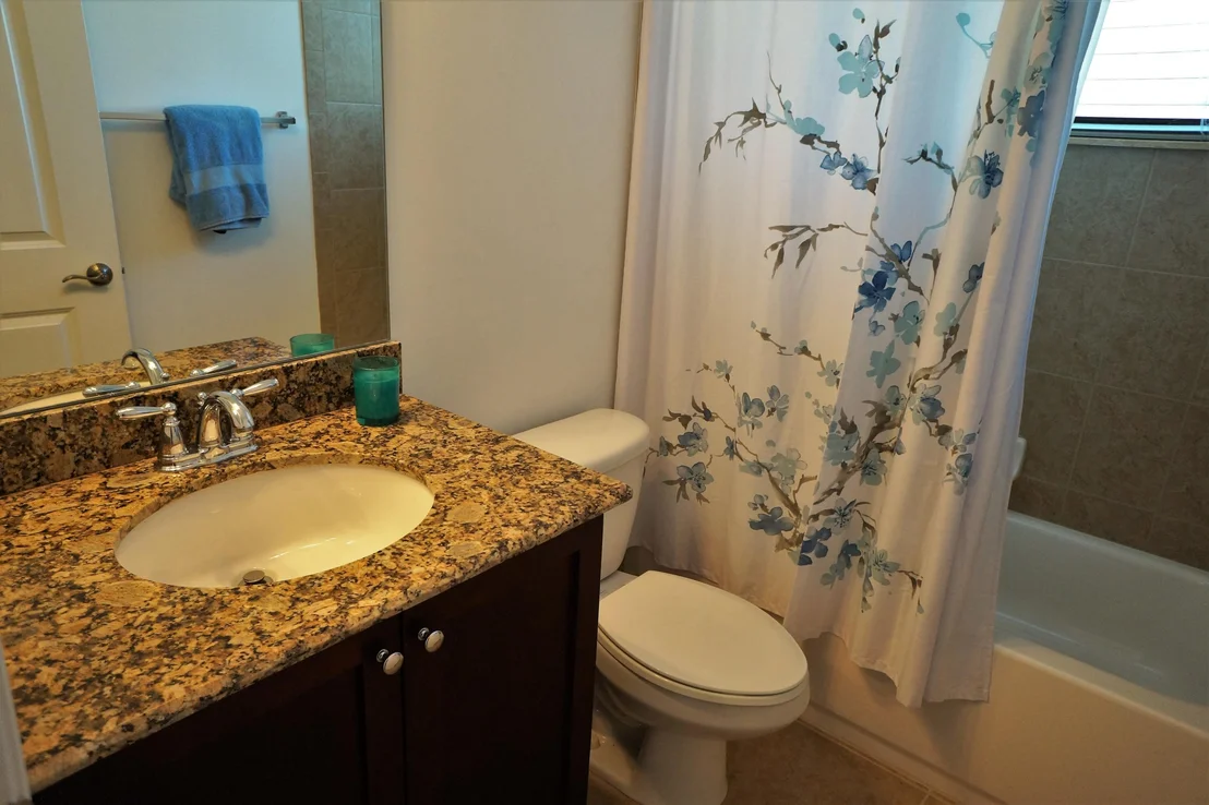 Photo of 4667 57th Lane