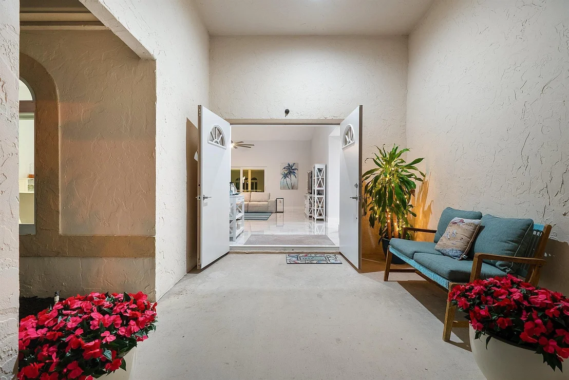 Photo of 2350 Riviera Drive