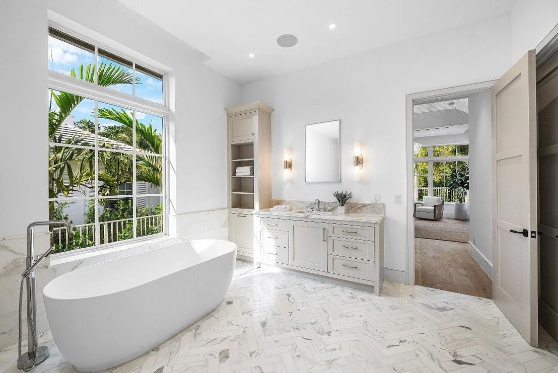 Photo of 1105 Harbor Drive