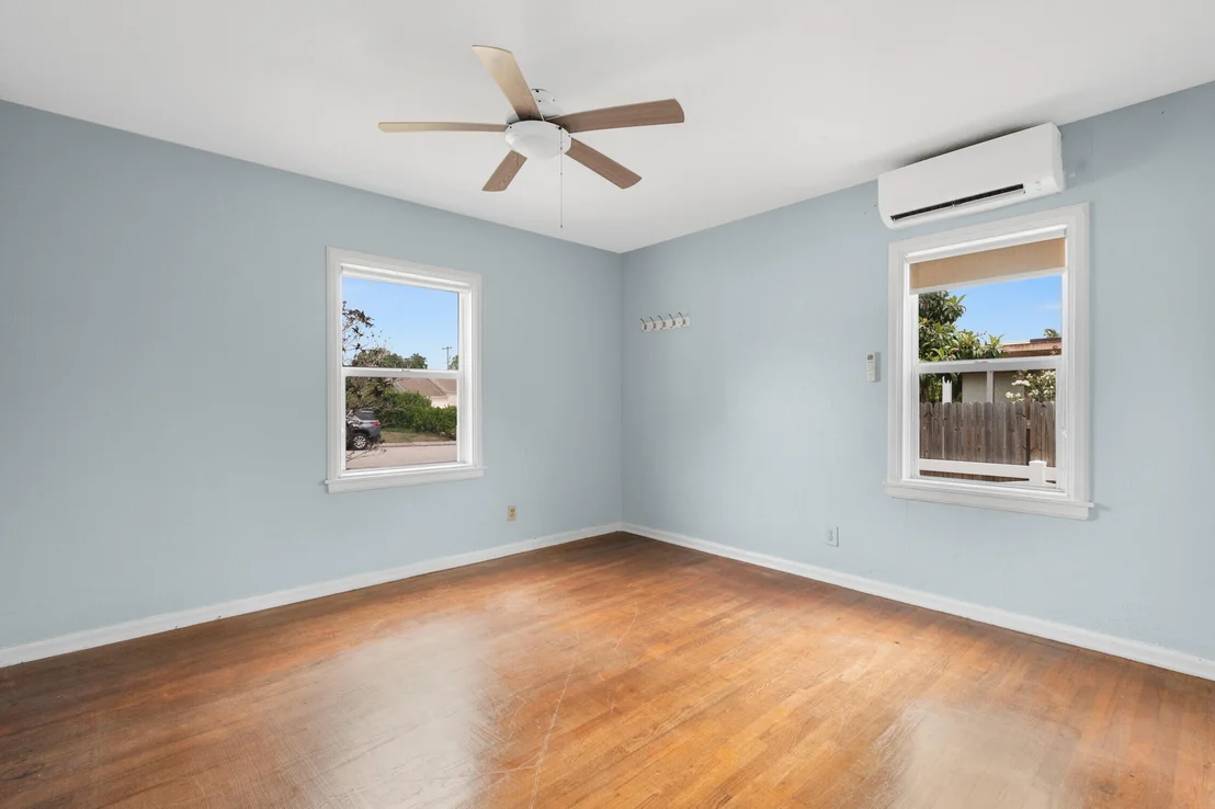 Photo of 722 Hampton Road