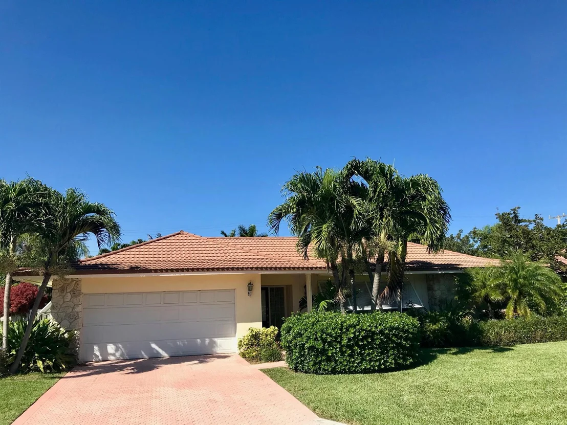 Photo of 839 Malaga Drive
