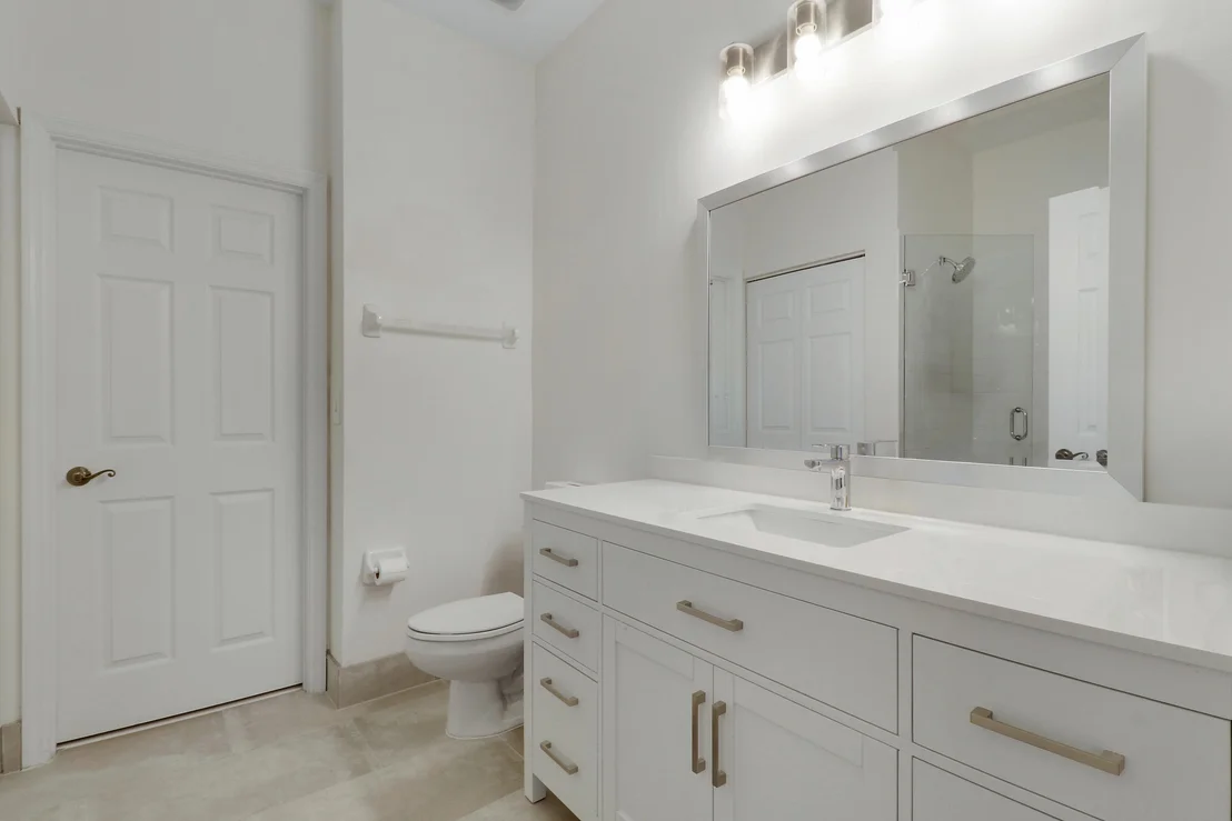 Photo of Unit B at 105 Lighthouse Circle