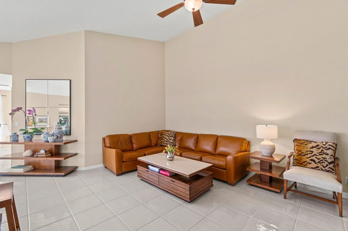 Photo of 5561 Grande Palm Circle