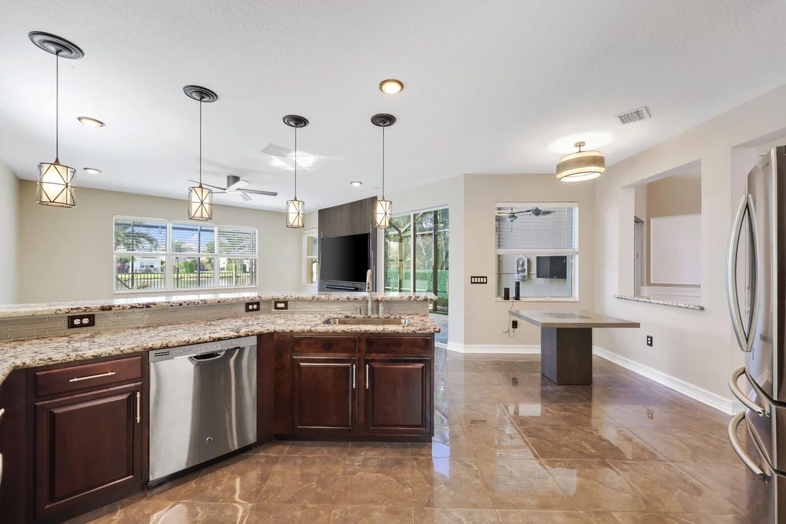 Photo of 8160 CANTABRIA FALLS Drive