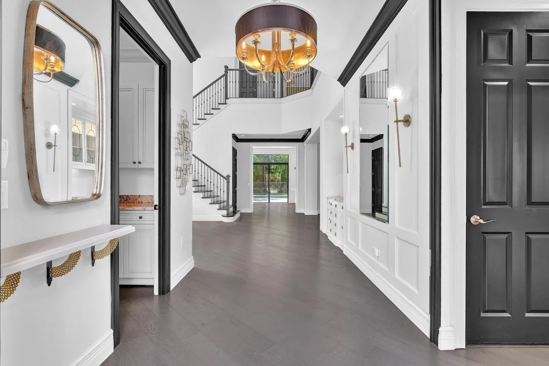 Photo of 16891 Pavilion Way