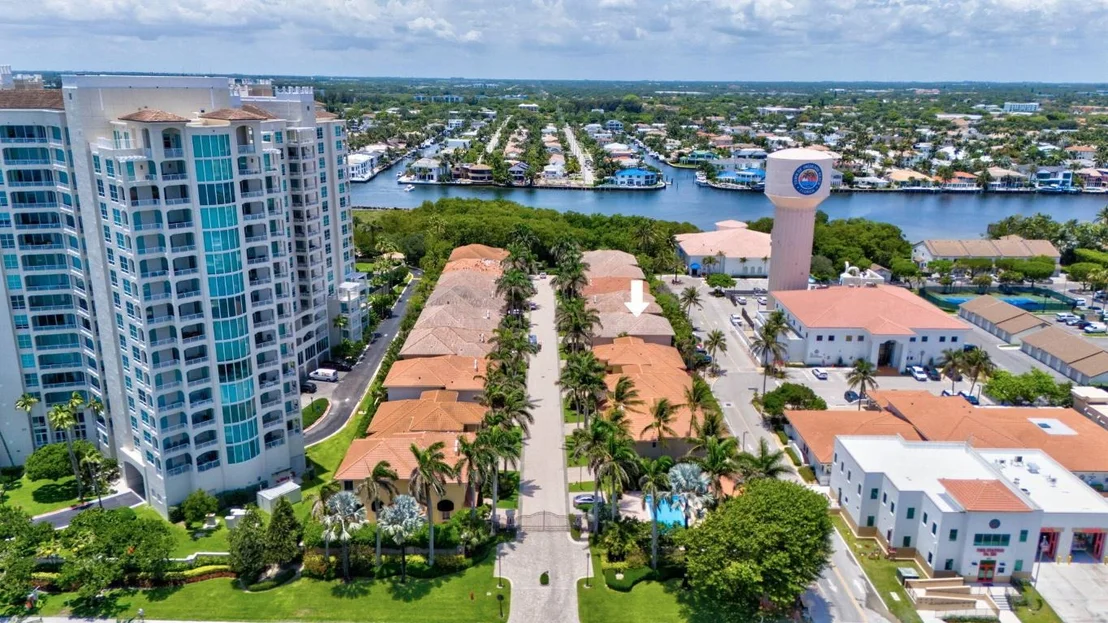 Photo of 3628 S Ocean Boulevard