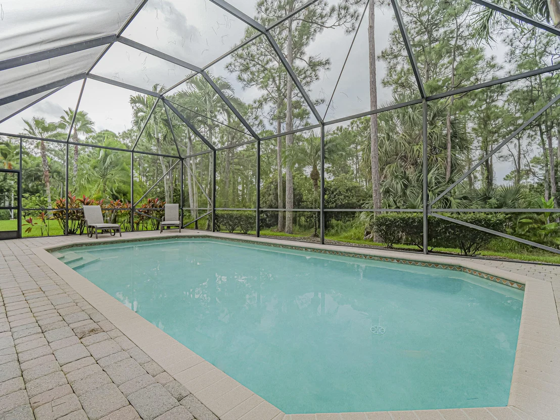 Photo of 6871 SE Twin Oaks Circle