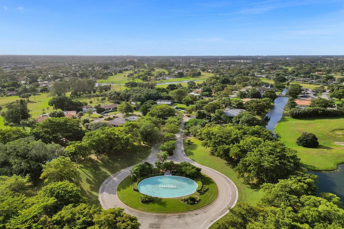 Photo of 4603 KING PALM Drive