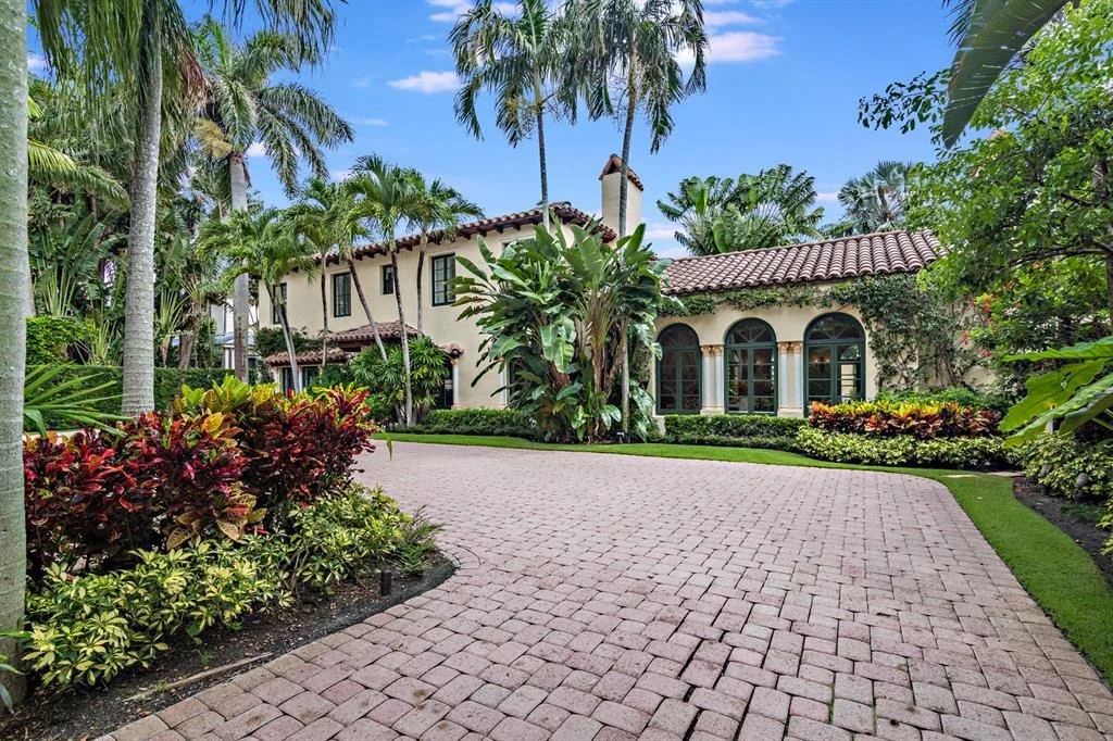 Photo of 235 Dunbar Road