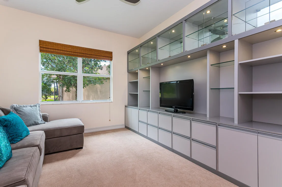Photo of 10504 Whitewind Circle