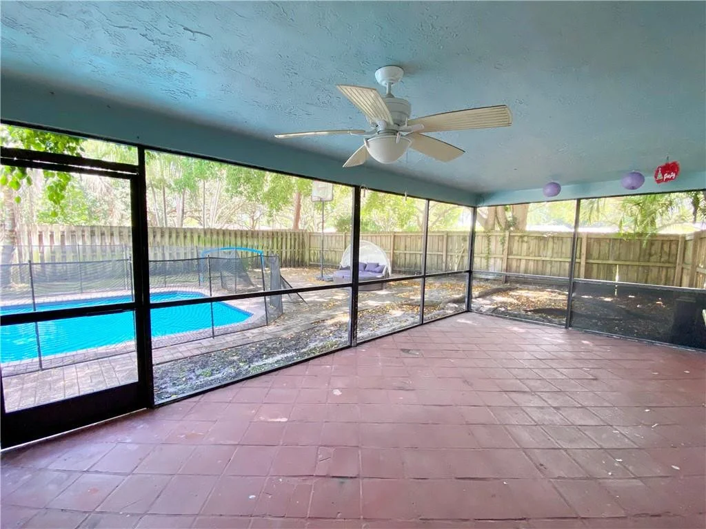 Photo of 2902 NW 24th Way