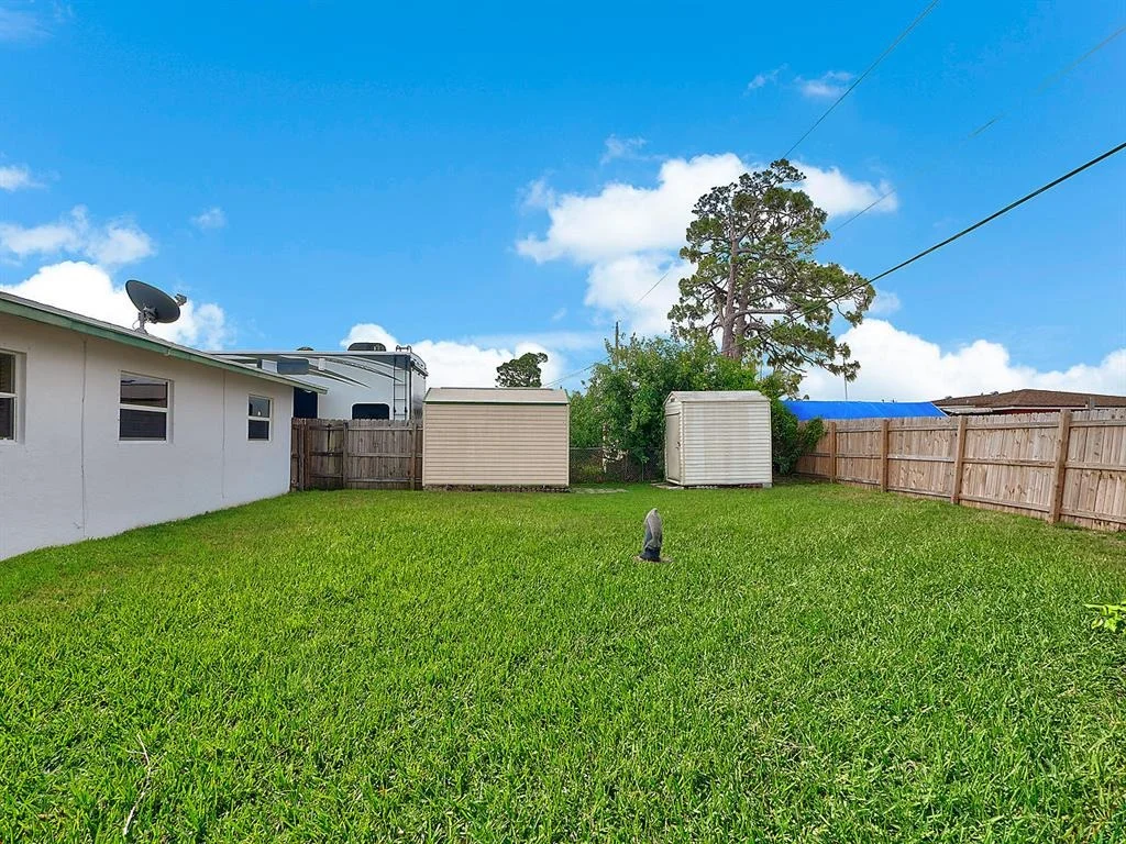 Photo of 2551 Cedarcrest Road