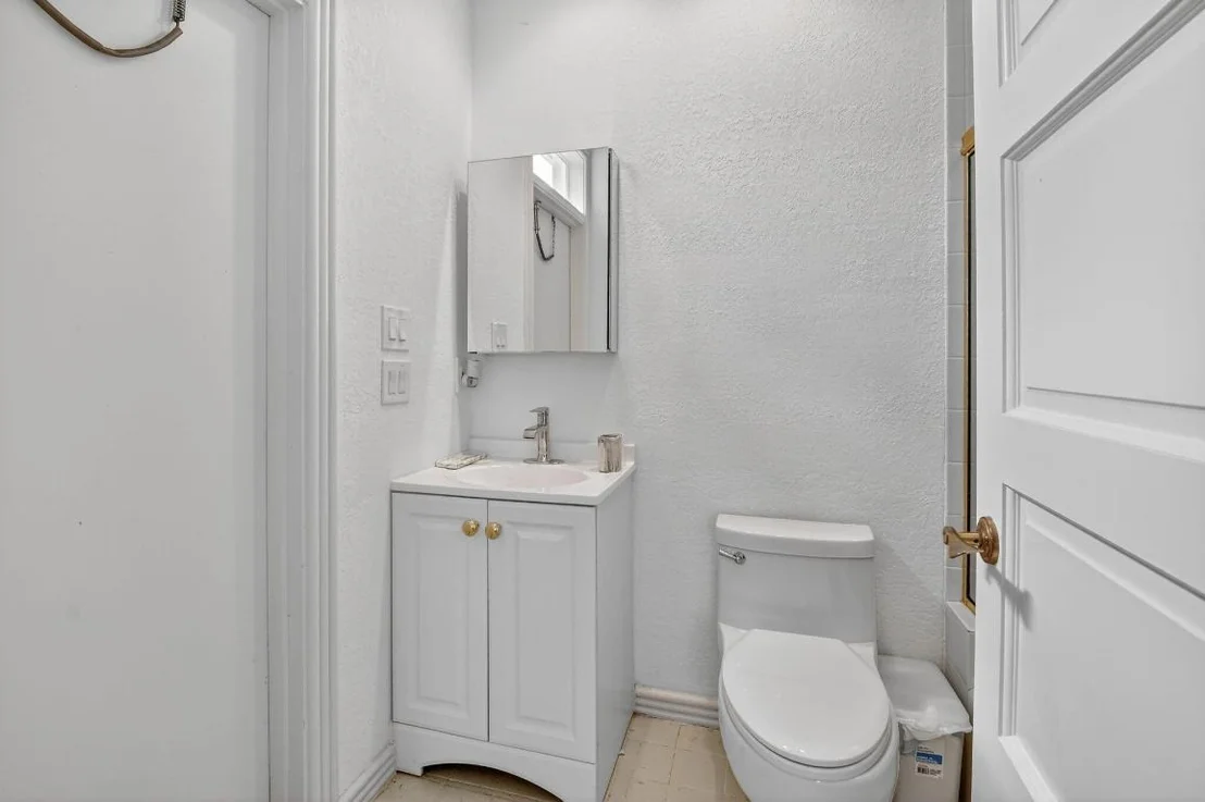 Photo of 16670 Senterra Drive