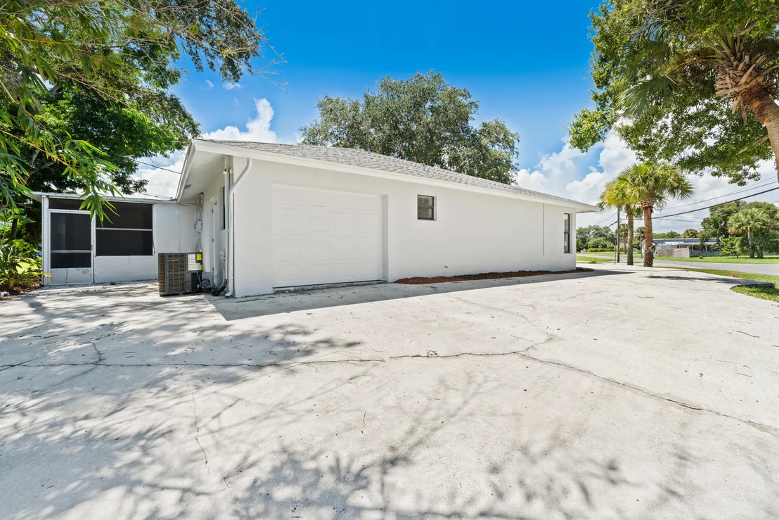 Photo of 4800 MYRTLE Drive
