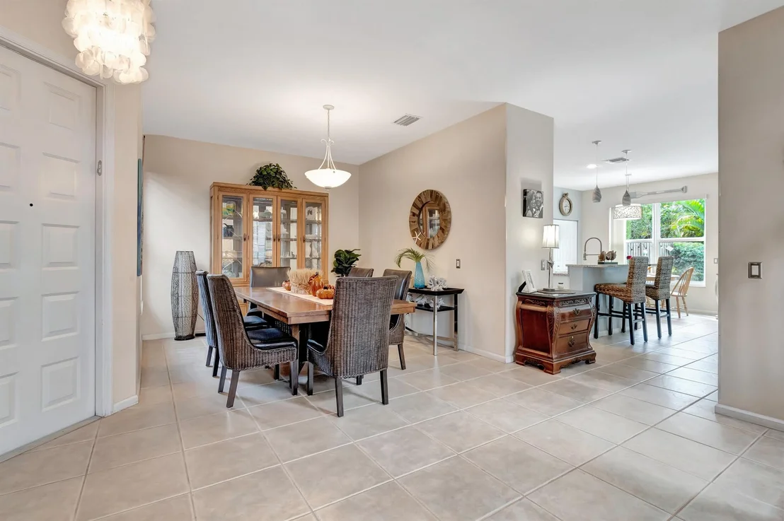 Photo of 7061 Chesapeake Circle