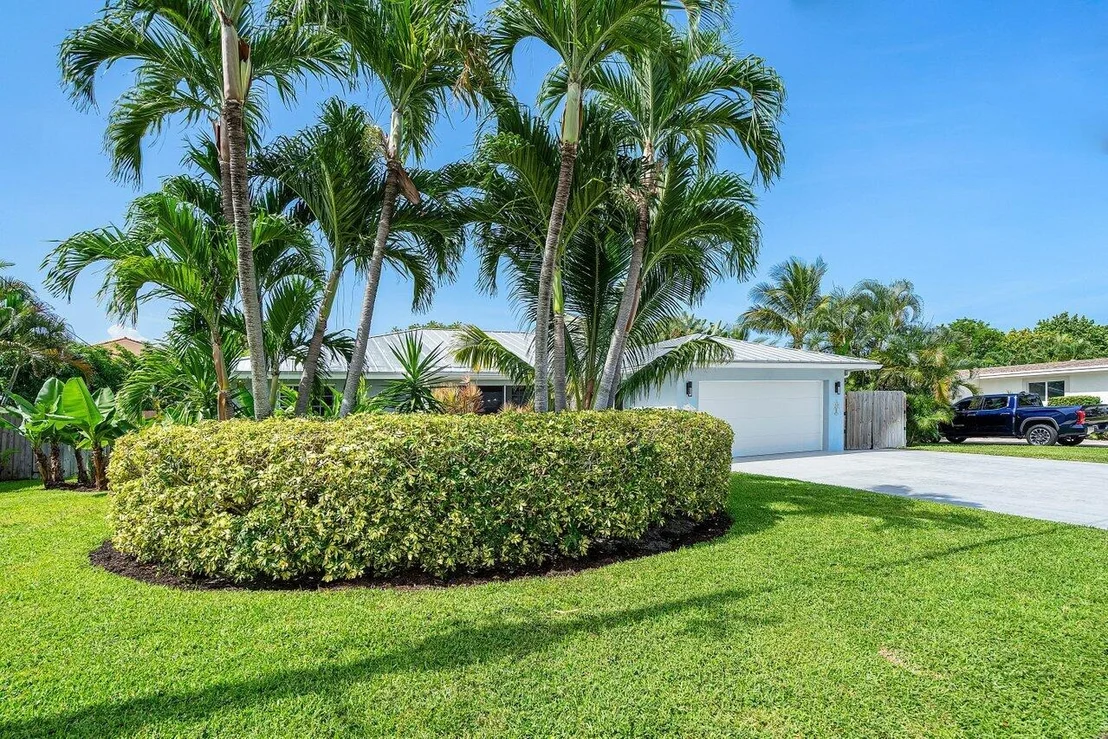 Photo of 130 Lucina Drive