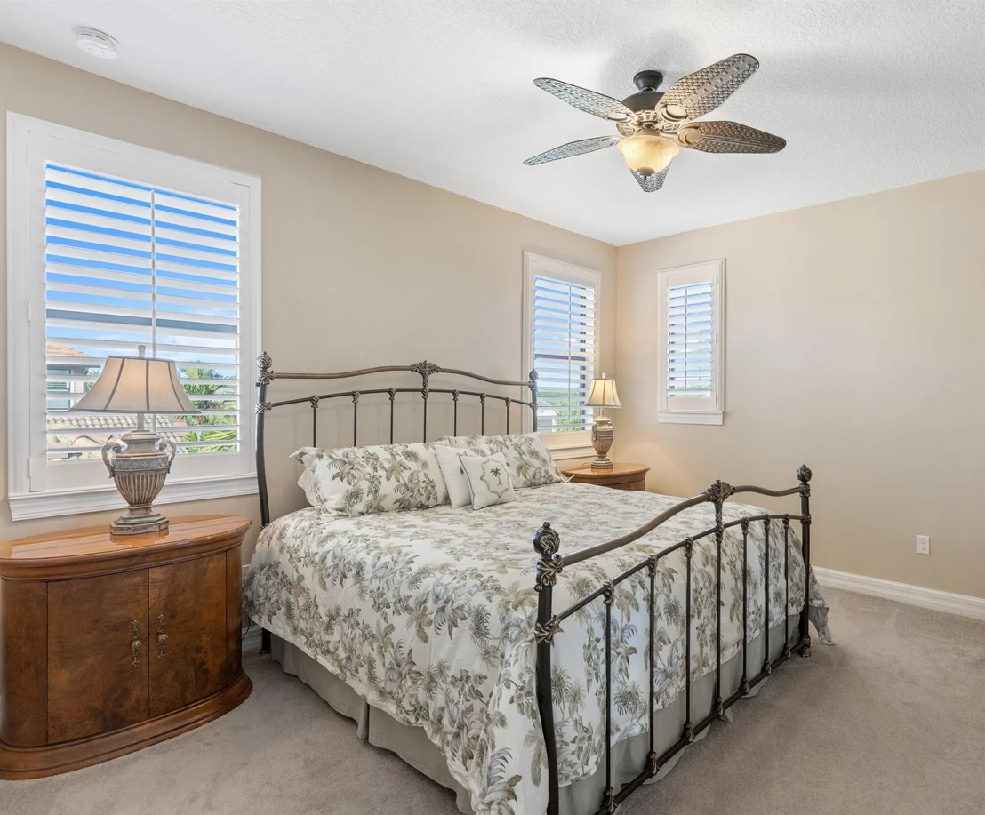 Photo of 210 Alcove Point Lane