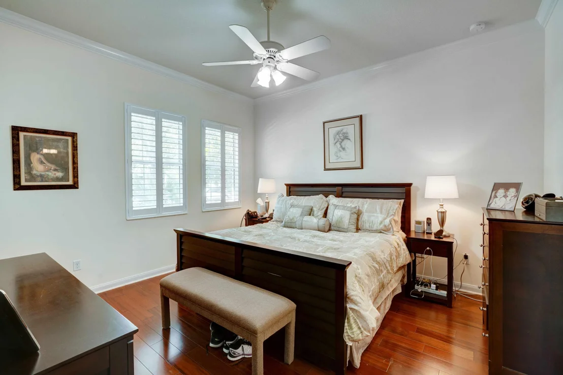 Photo of 1037 Duval Street