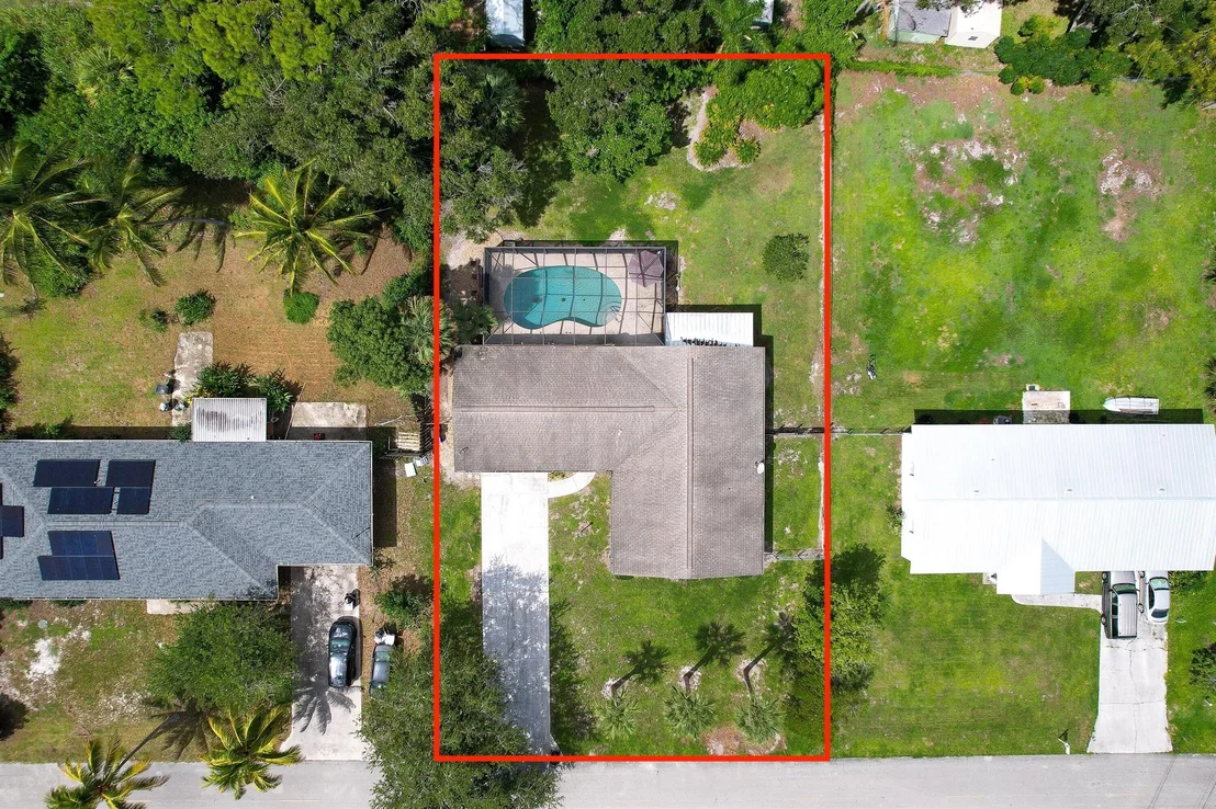 Photo of 3007 Summit Street