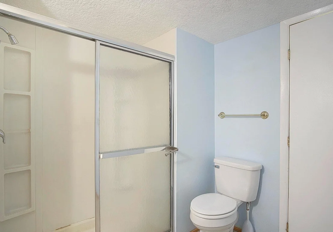 Photo of 609 Garden View