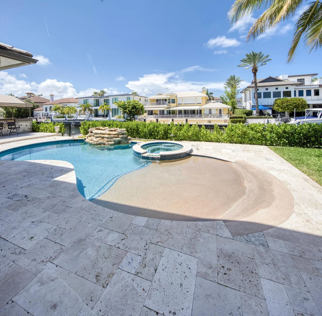 Photo of 945 Cypress Drive