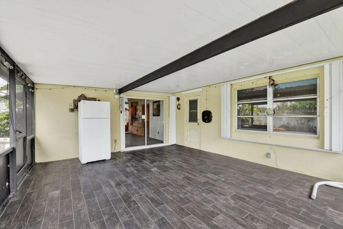 Photo of 133 Greenbrier Drive