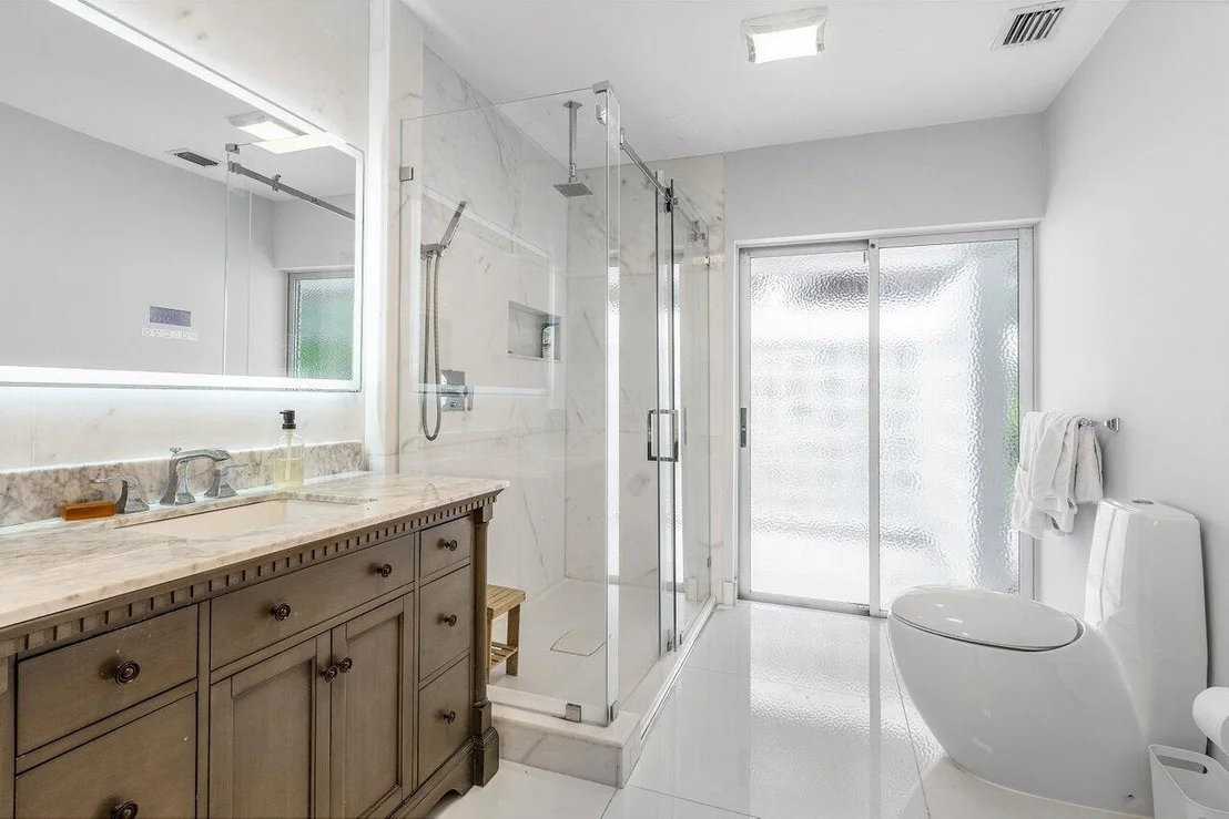 Photo of 900 Marble Way