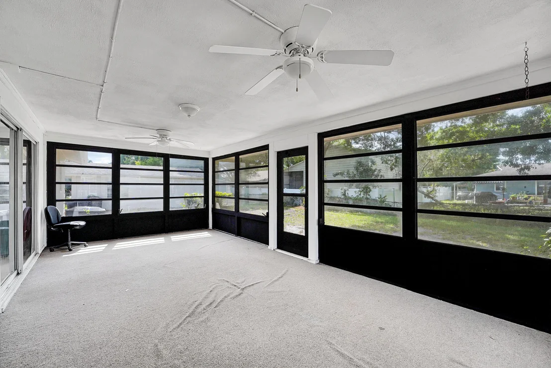 Photo of 5111 Palm Drive
