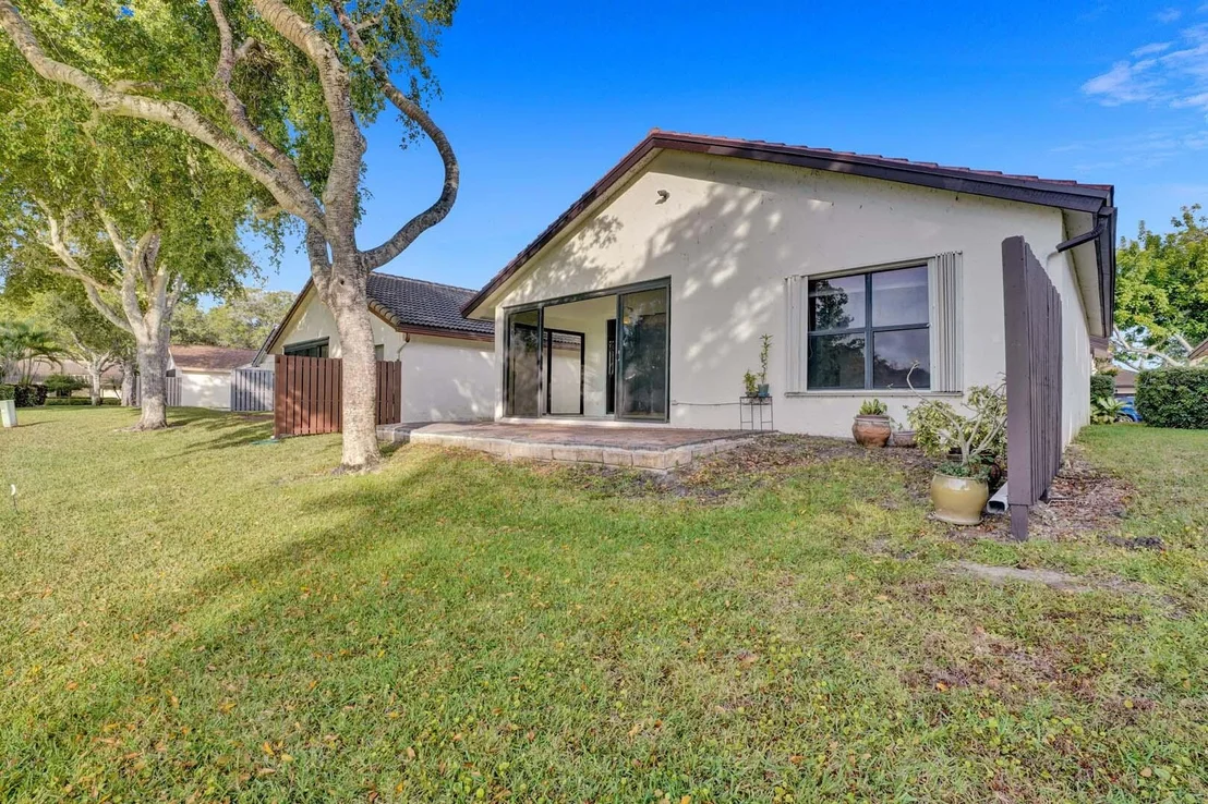 Photo of 4947 Boxwood Circle
