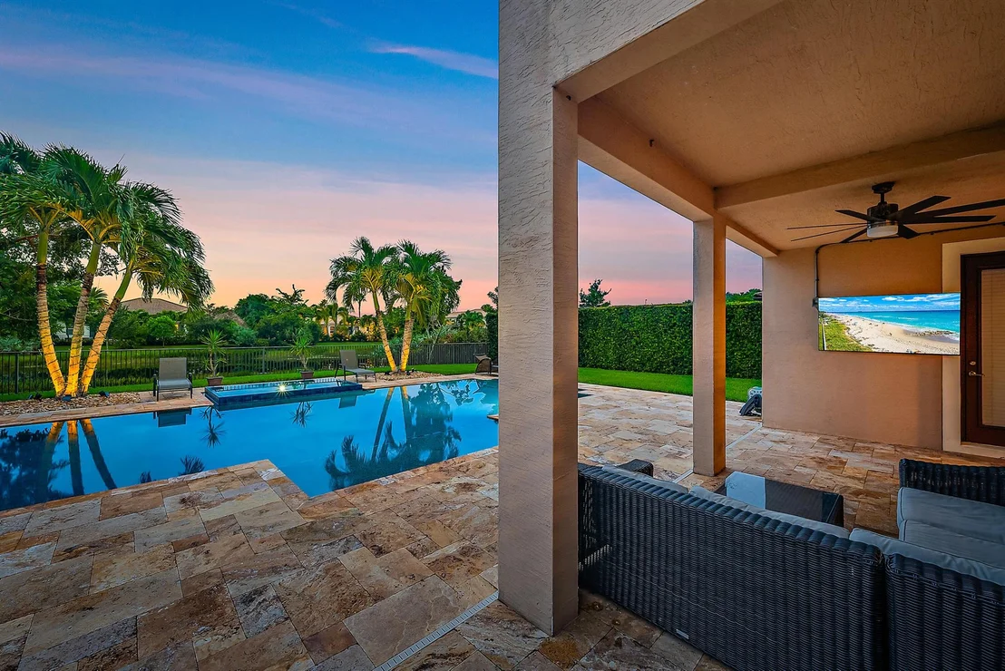 Photo of 168 Manor Circle