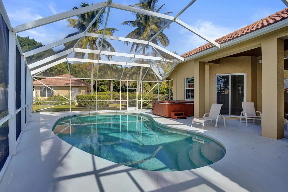 Photo of 603 N Cypress Drive