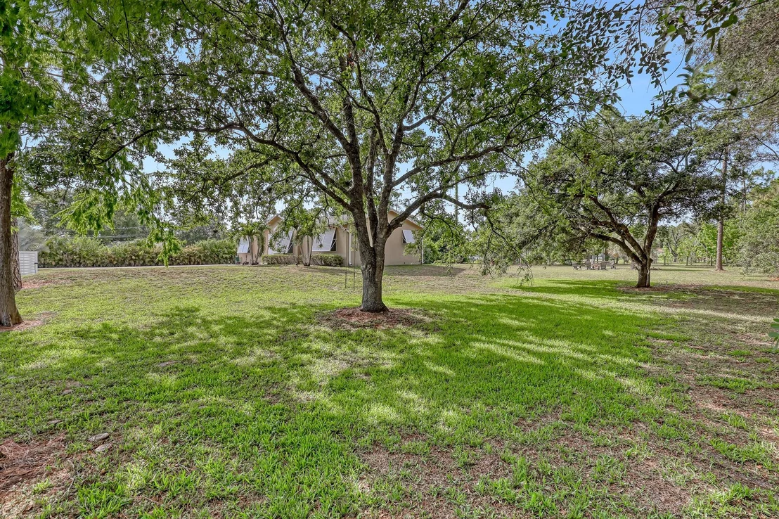 Photo of 15437 76th Road N