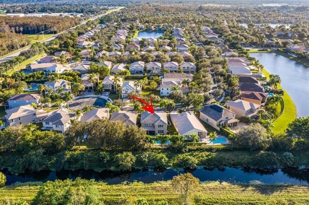 Photo of 19047 Skyridge Circle