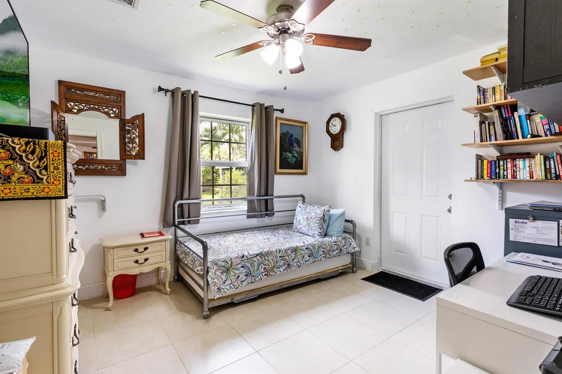 Photo of 5324 Canal Drive