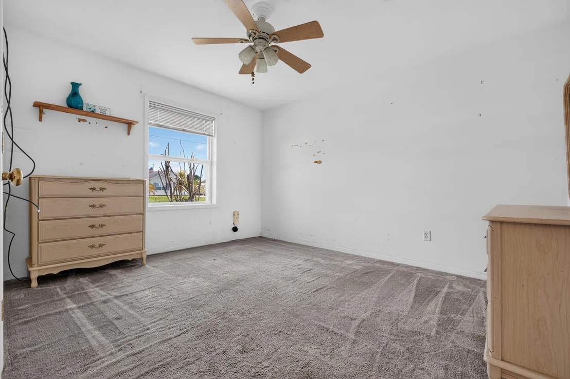 Photo of 2546 SE 27th Street