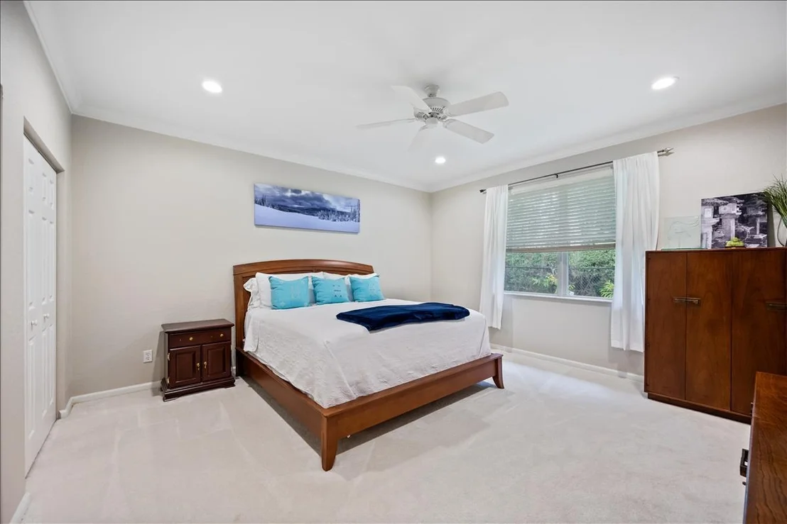 Photo of 9238 Silver Glen Way