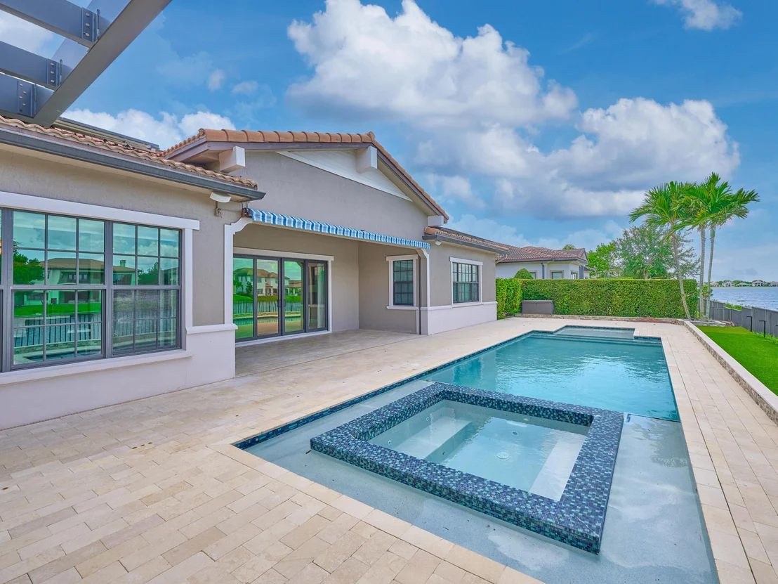 Photo of 8965 Watercrest Circle E