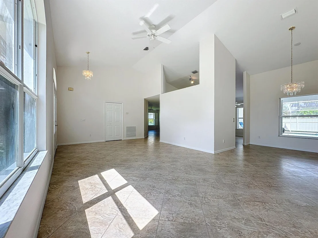 Photo of 3940 8th Place