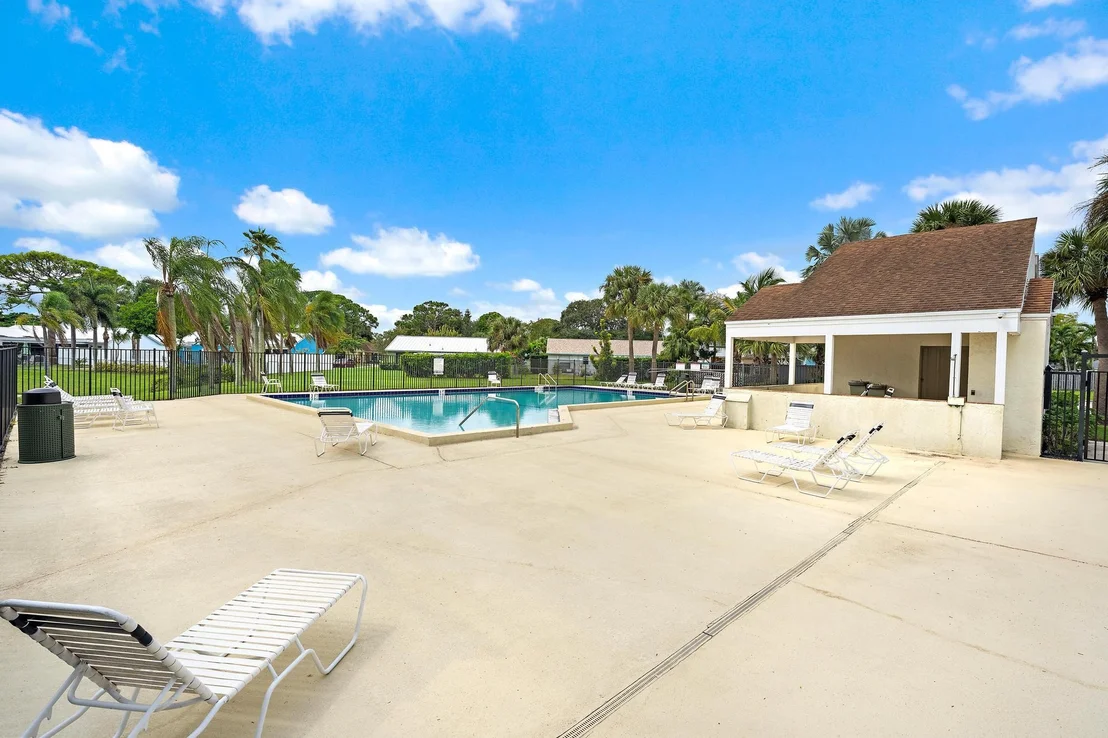 Photo of 171 Banyan Circle