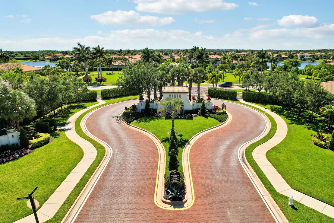 Photo of 124 Casa Circle