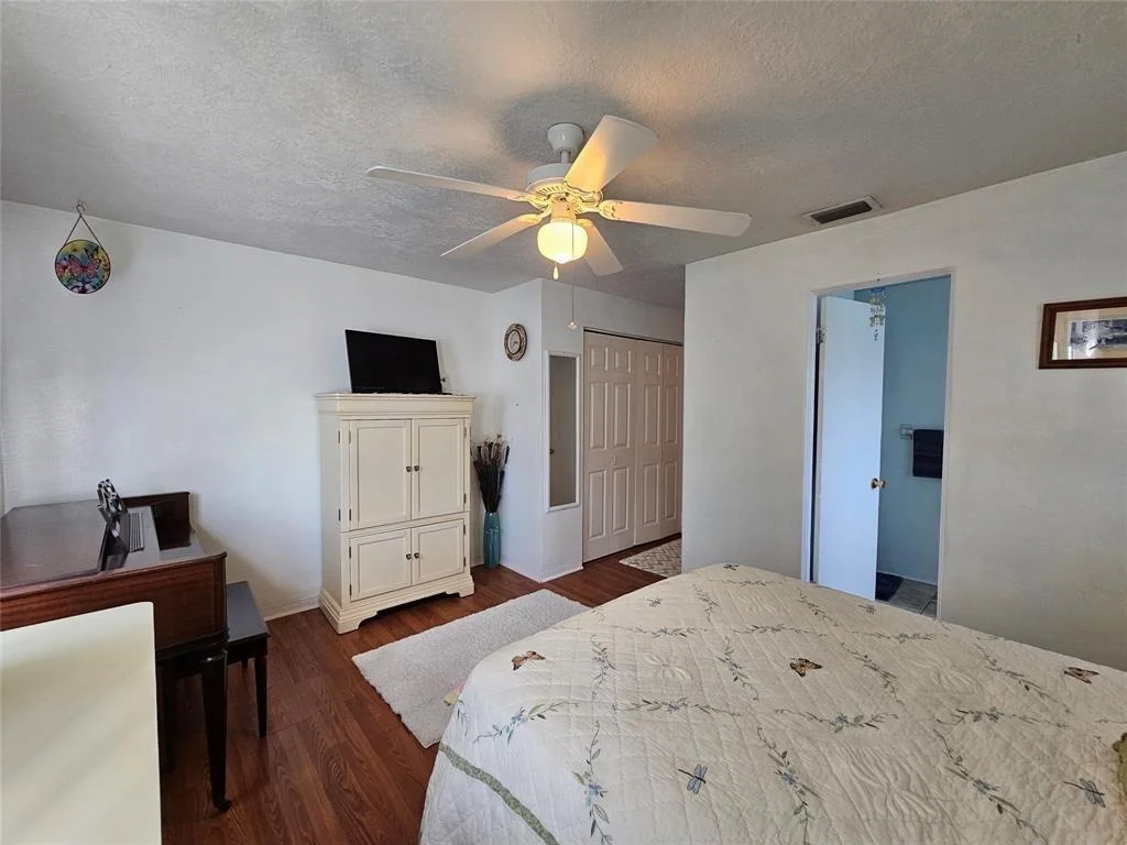Photo of 2247 Croydon Road