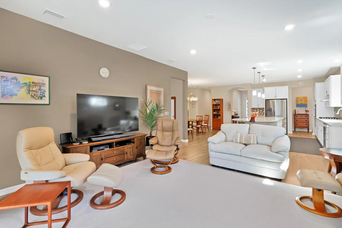 Photo of 5021 Monroe Circle
