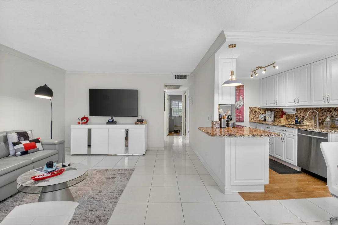 Photo of Unit 3085 at 3085 E Exeter E