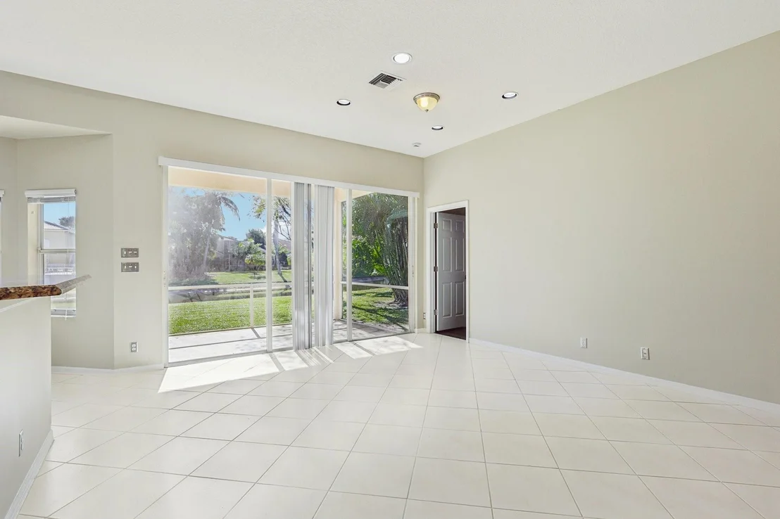 Photo of 3746 Old Lighthouse Circle