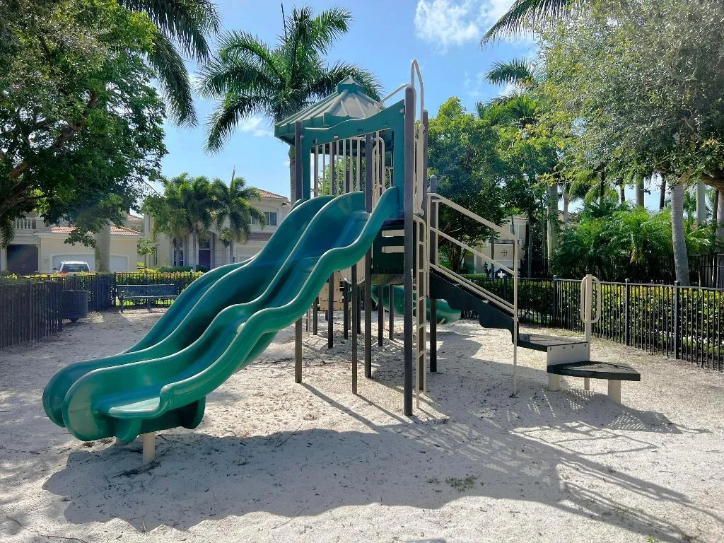 Photo of 4325 Key Lime Boulevard