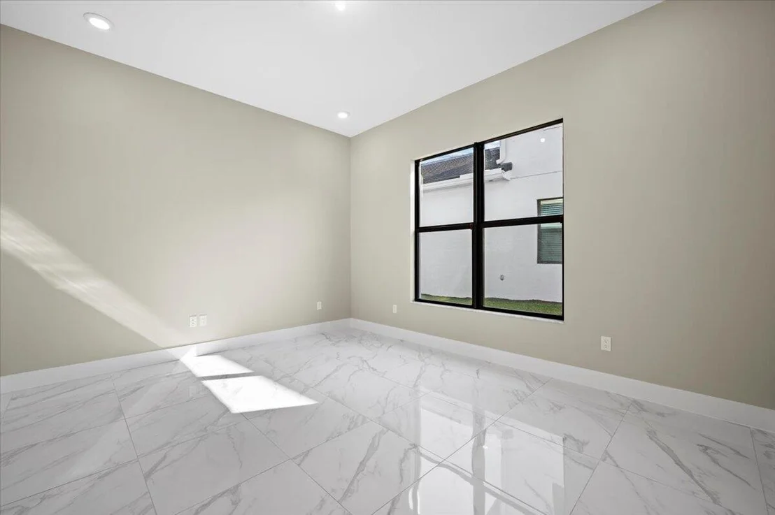 Photo of 15841 Key Biscayne Lane
